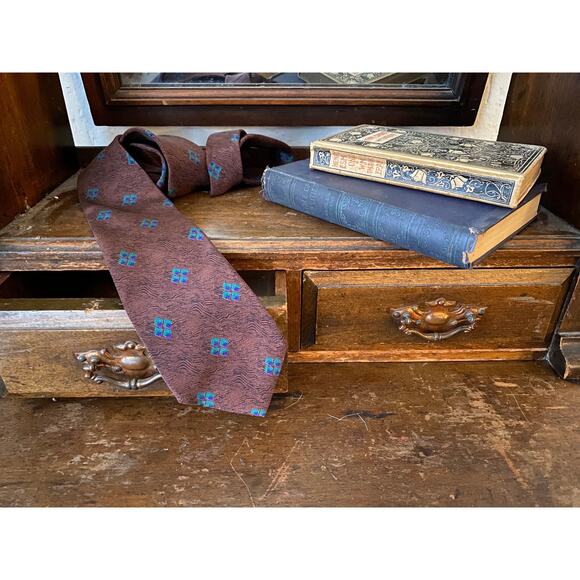 Vintage Christian Dior silk necktie in brown with graphic print - Picture 1 of 4